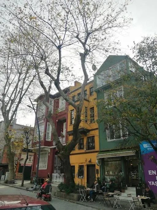 Apartment Lovely Flat In Greens At The Heart Of Kuzguncuk Istanbul Turkey