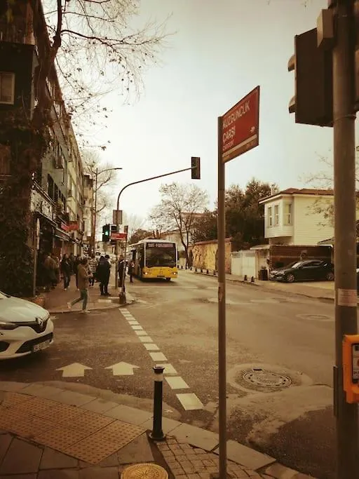 Lovely Flat In Greens At The Heart Of Kuzguncuk Istanbul