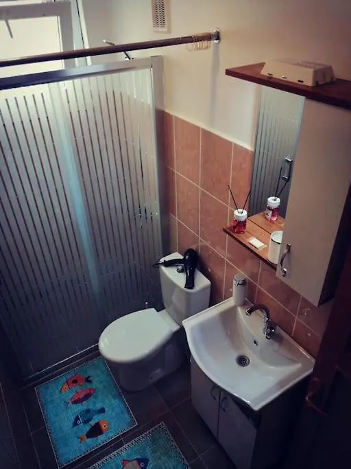 Lovely Flat In Greens At The Heart Of Kuzguncuk Istanbul Apartment