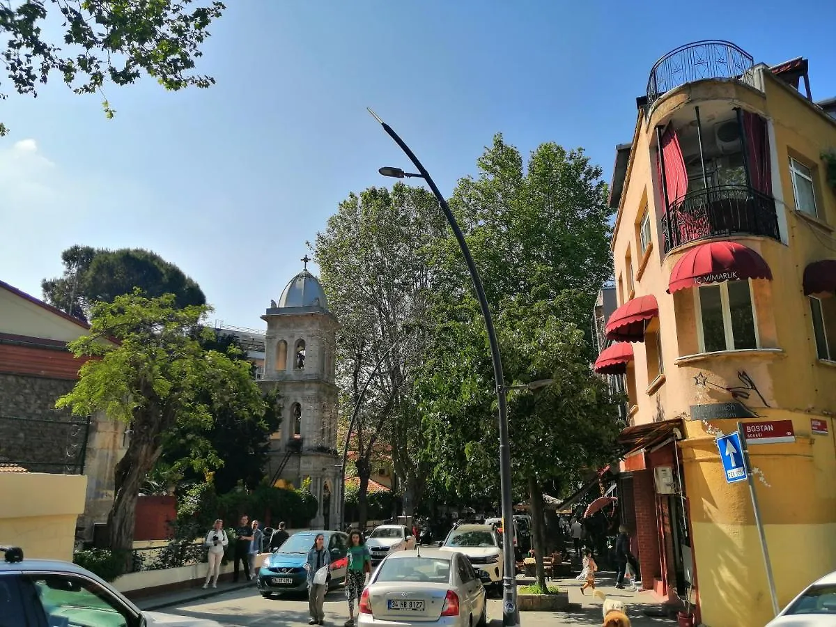 Lovely Flat In Greens At The Heart Of Kuzguncuk Istanbul Apartment
